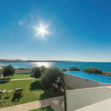 Lovely In With House Sea View Nyaraló